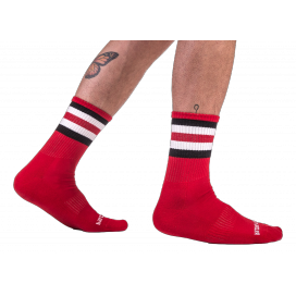 Mezzi calzini a strisce rosso nero bianco
