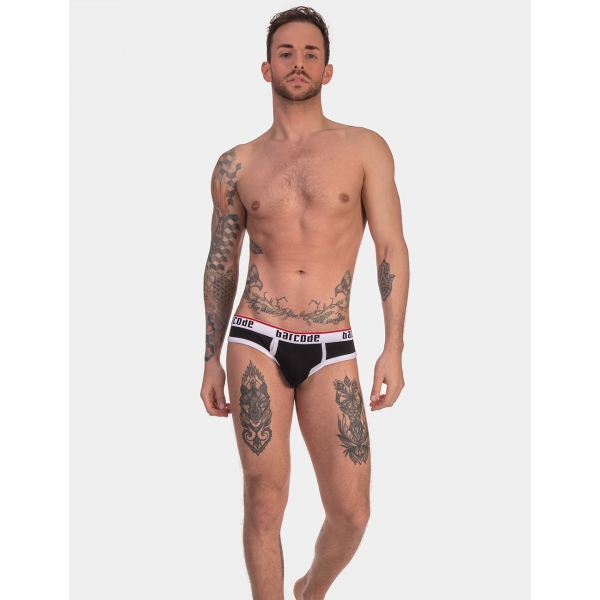 KAI Briefs Preto