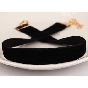 Joy Jewels Simple Velvet Choker BLACK