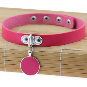 Joy Jewels Collar de luna redonda rosa