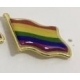 Metalen LGBT vlagspeld