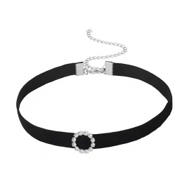Diamond Circle Necklace Black