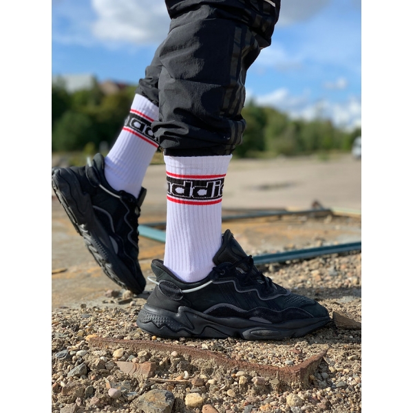 addiction Socks "sporty black-red"