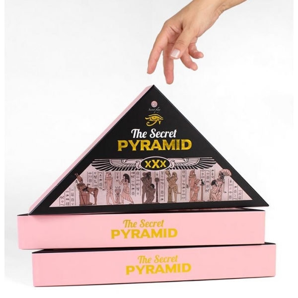 Sexspiel The Secret Pyramid Freche Herausforderungen
