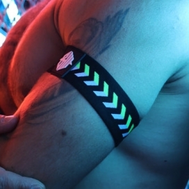 TRANSISTOR ARMBAND Neon Gren